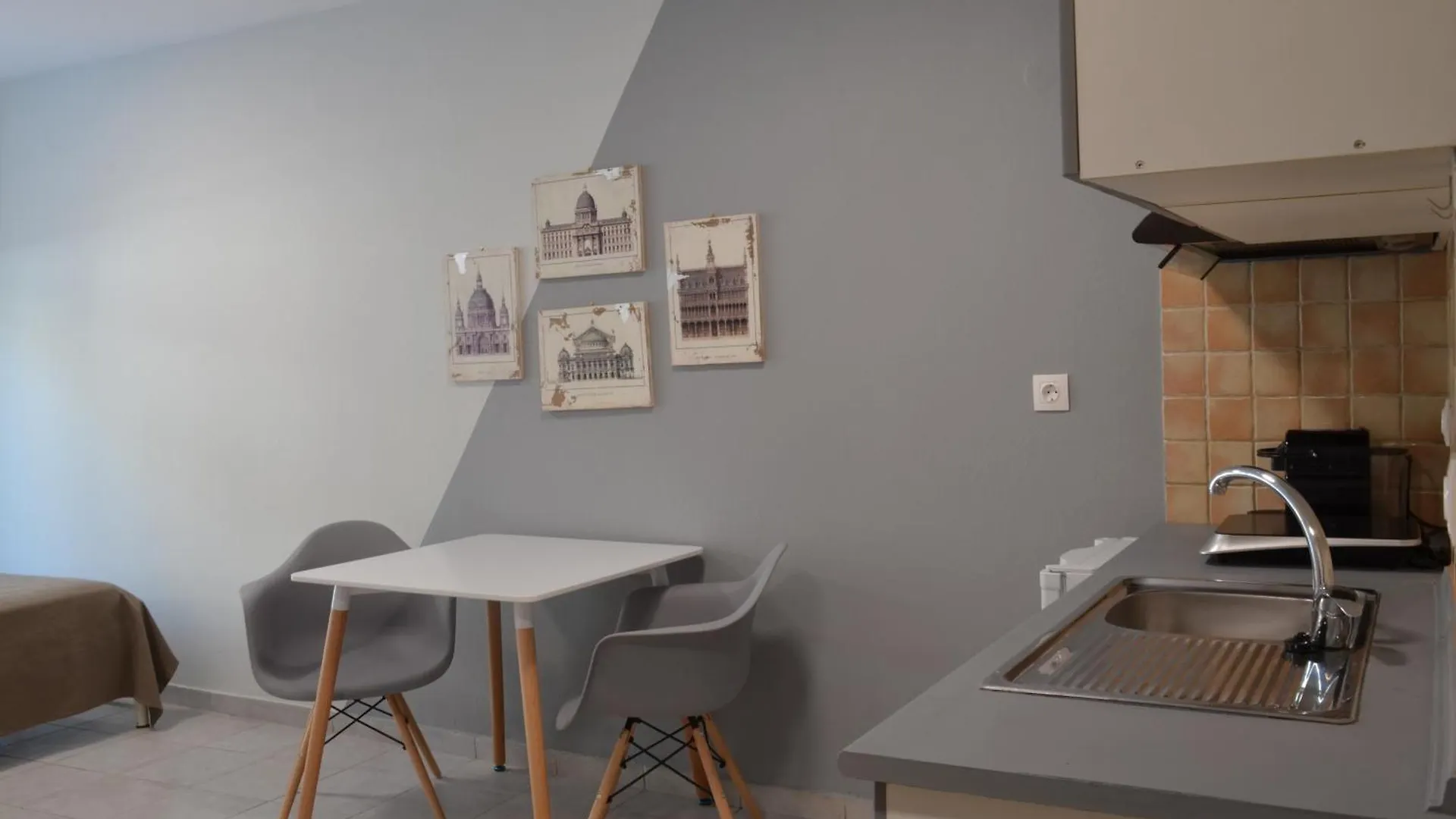 Grey Room 塞萨洛尼基 公寓